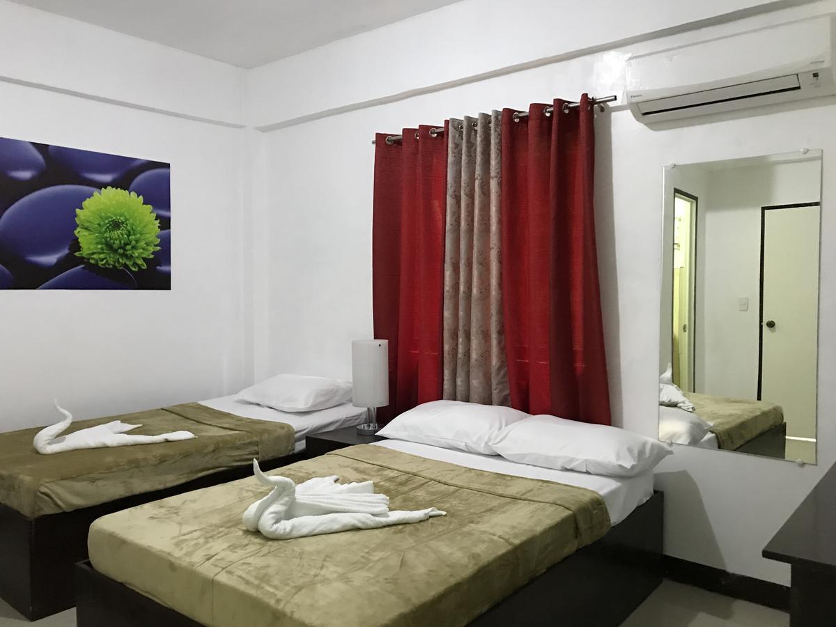 4C'S Tourist Lodge Puerto Princesa Dış mekan fotoğraf
