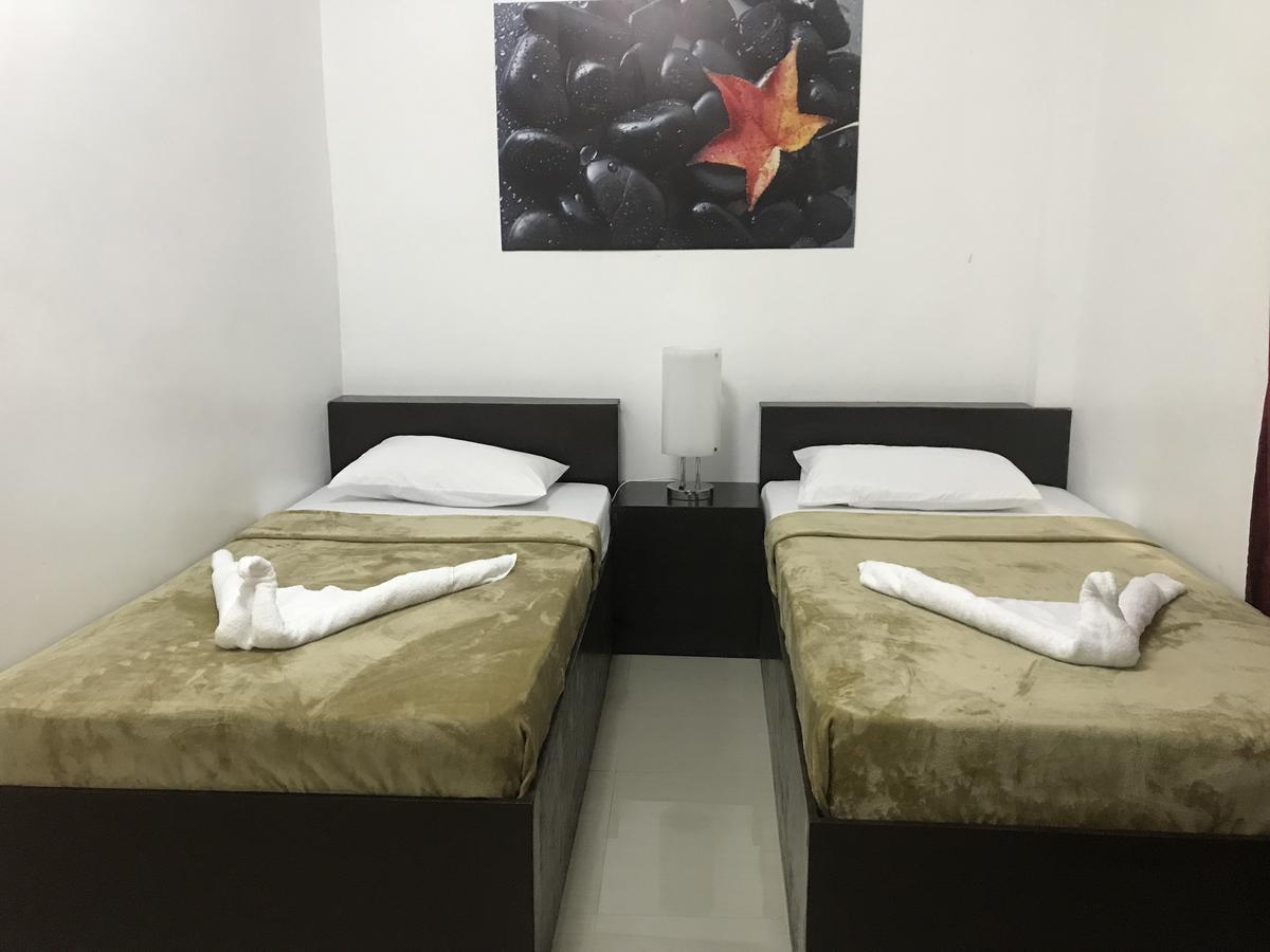 4C'S Tourist Lodge Puerto Princesa Dış mekan fotoğraf