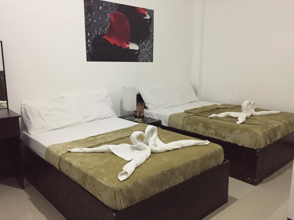 4C'S Tourist Lodge Puerto Princesa Dış mekan fotoğraf