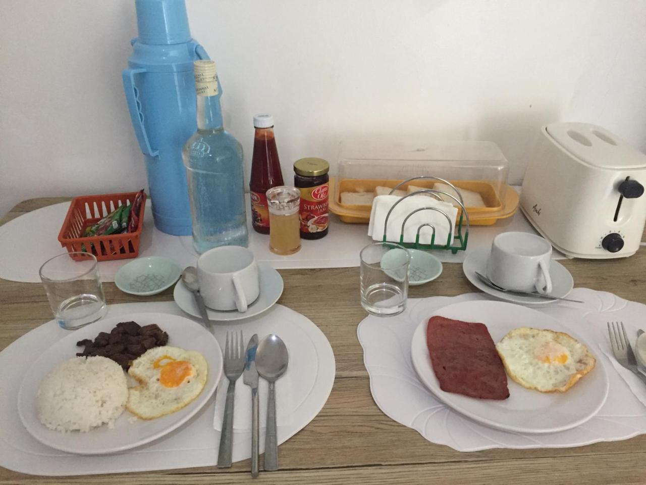 4C'S Tourist Lodge Puerto Princesa Dış mekan fotoğraf